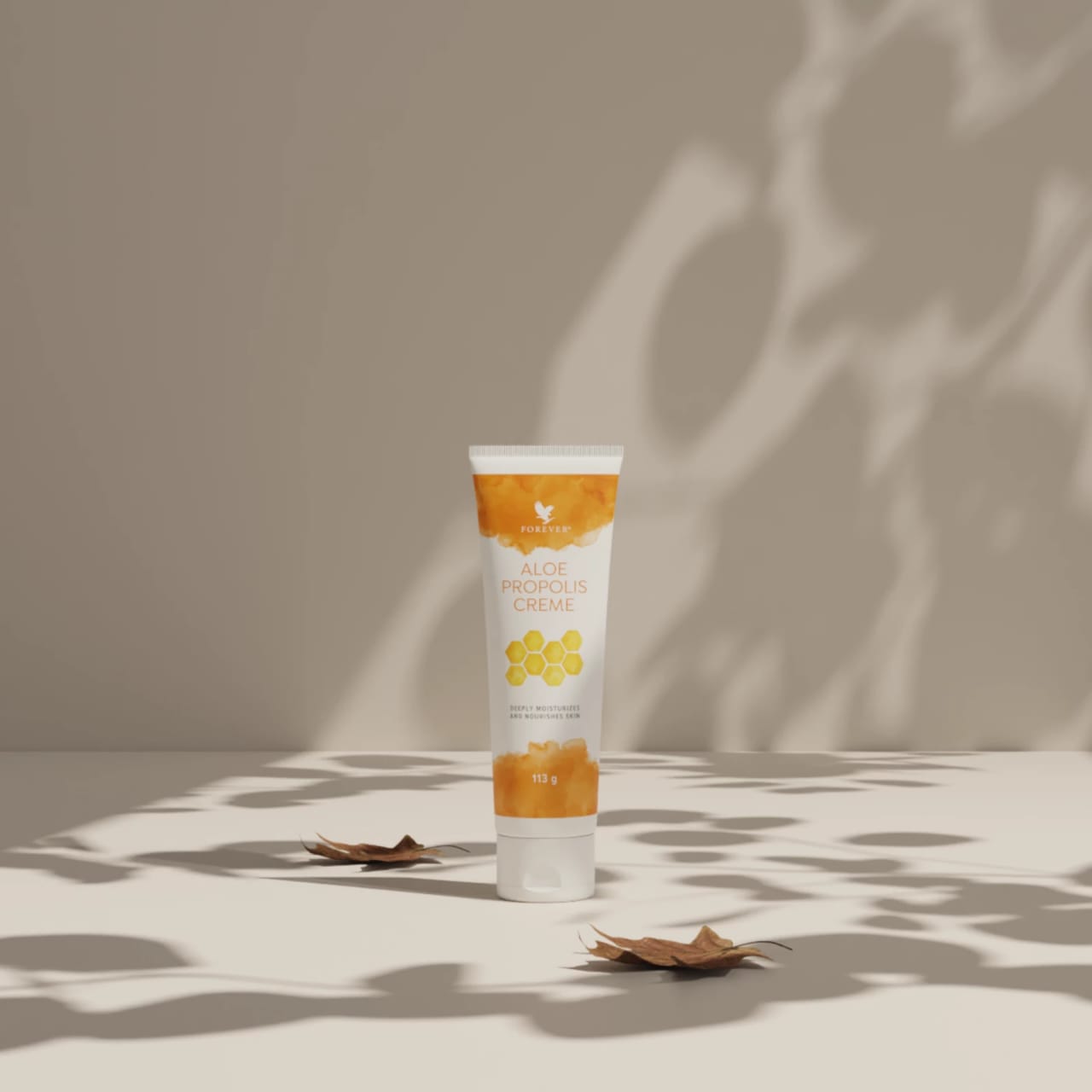 Forever Aloe Propolis Creme, aloe vera cream, bee propolis skin cream, nourishing moisturizer, soothing cream for dry skin, natural skincare, aloe and propolis lotion, healing skin cream
